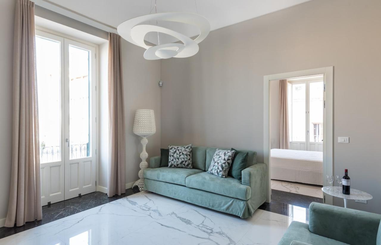 Riva Apartments By Wonderful Italy Сиракуза Екстериор снимка