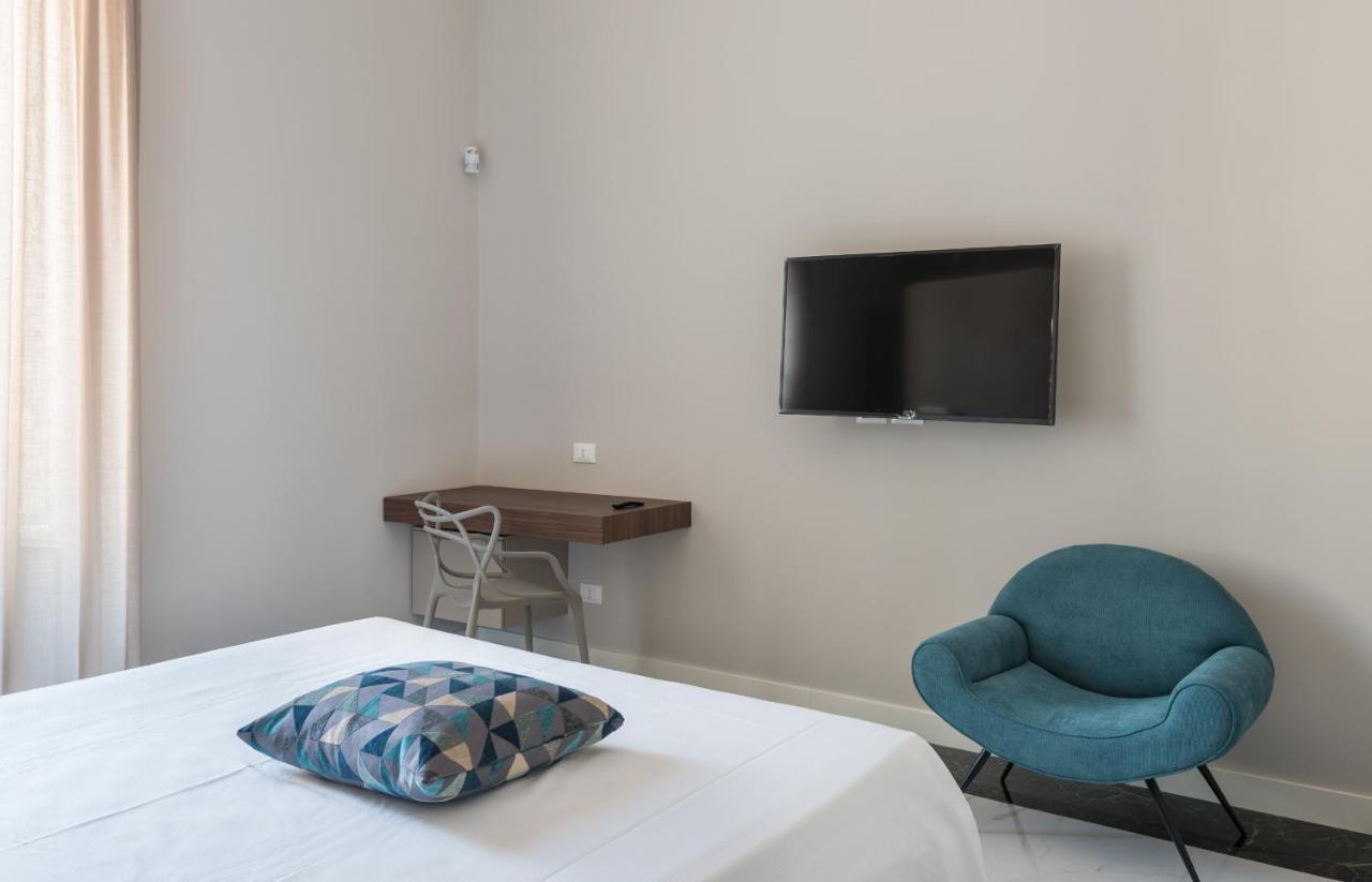 Riva Apartments By Wonderful Italy Сиракуза Екстериор снимка